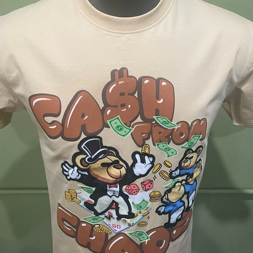 Bleecker&Mercer Cash From Chaos Graphic T-Shirt khaki crewneck - Picture 4 of 4
